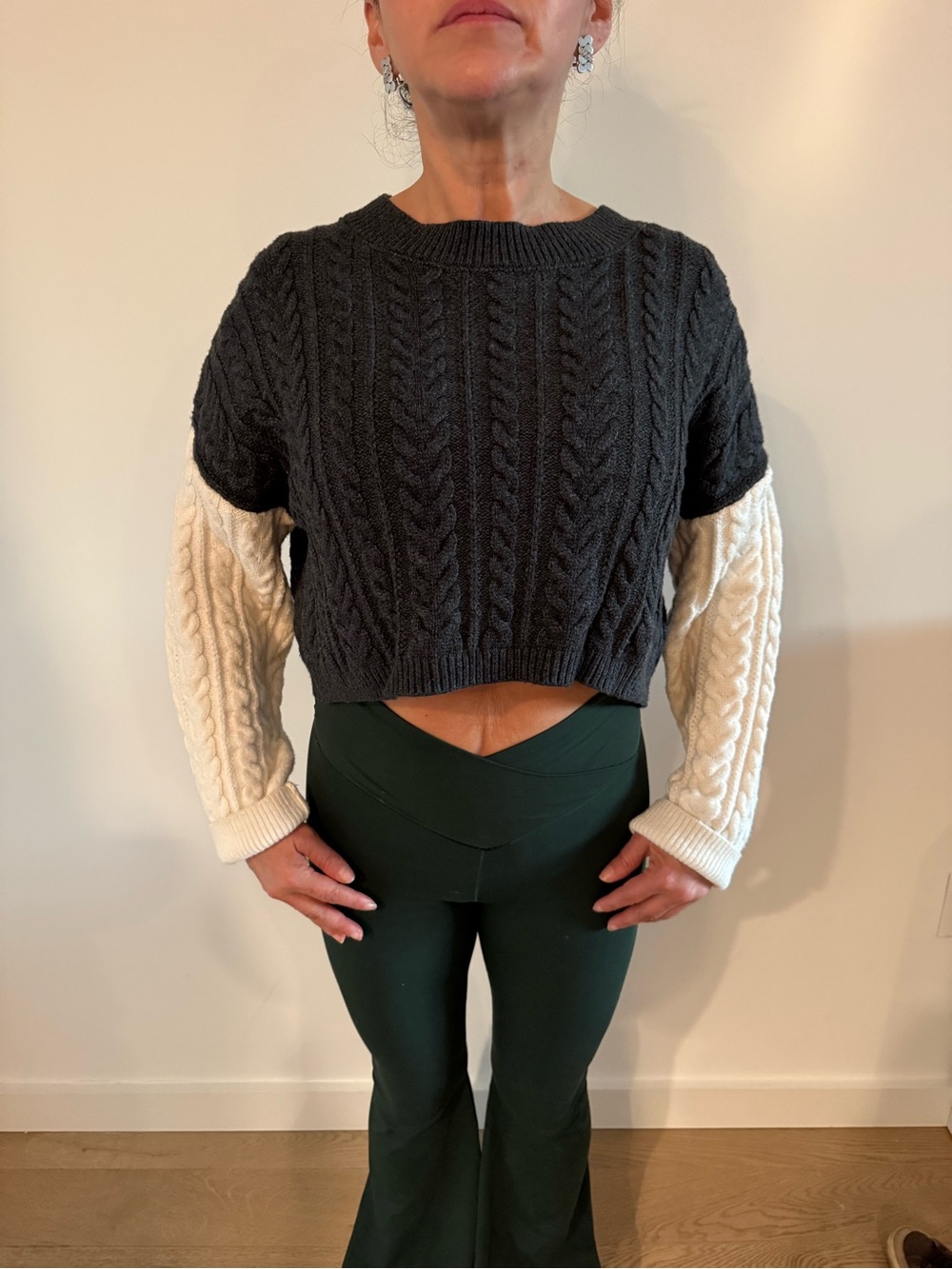 Colorblocked Cropped Cable Knit Sweater - Charcoal and Cream